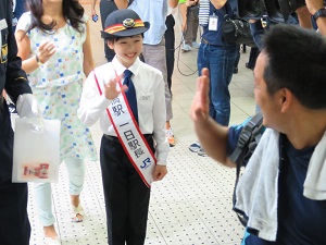 本田望結1日駅長